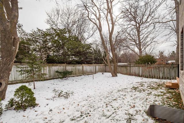 20 Young St, House detached with 4 bedrooms, 3 bathrooms and 2 parking in Guelph ON | Image 18