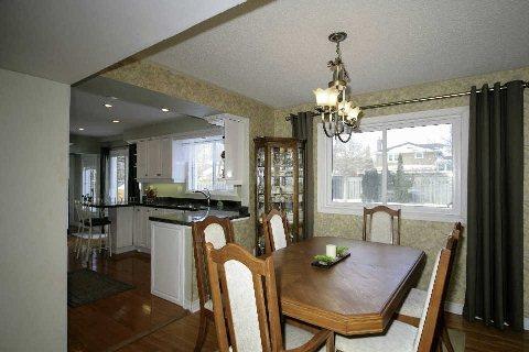 80 Crossbow Cres, House detached with 5 bedrooms, 4 bathrooms and 3 parking in Toronto ON | Image 5