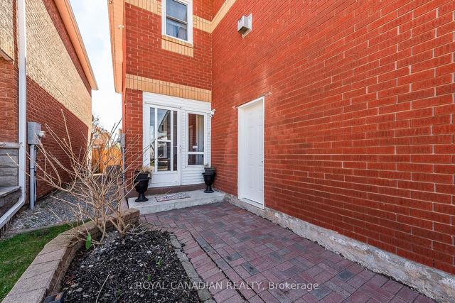 124 Joshua Rd, House detached with 3 bedrooms, 4 bathrooms and 6 parking in Orangeville ON | Image 36
