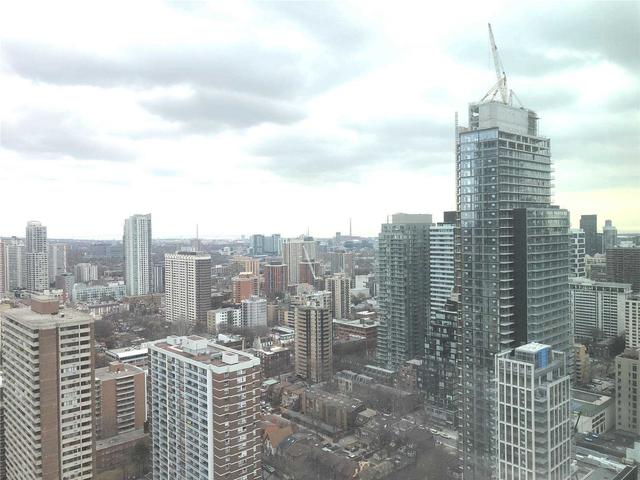 3402 - 75 St Nicholas St, Condo with 2 bedrooms, 2 bathrooms and 1 parking in Toronto ON | Image 25