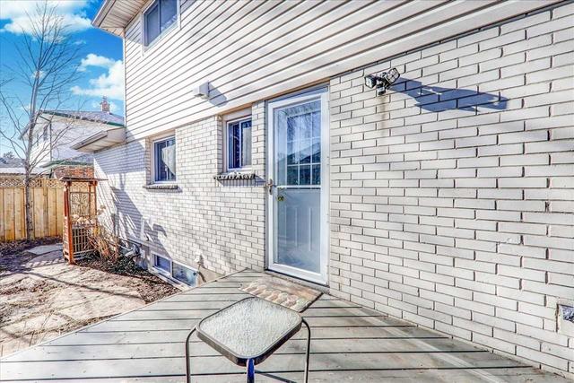 81 Seneca Ave, House detached with 4 bedrooms, 3 bathrooms and 5 parking in Oshawa ON | Image 28