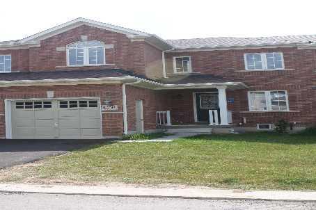 th5 - 3045 Gladeside Ave, House attached with 3 bedrooms, 3 bathrooms and 1 parking in Oakville ON | Image 2