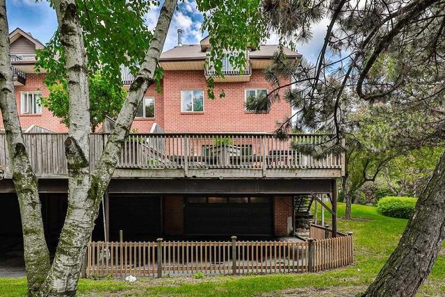 46 Tradewind Dr, House attached with 3 bedrooms, 3 bathrooms and 4 parking in Oakville ON | Image 20