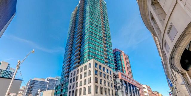 906 - 1 Scott St, Condo with 2 bedrooms, 1 bathrooms and 0 parking in Toronto ON | Image 1