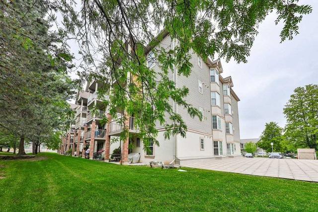 211 - 4025 Kilmer Dr, Condo with 2 bedrooms, 2 bathrooms and 1 parking in Burlington ON | Image 14