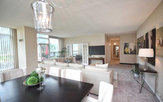 112 - 7825 Bayview Ave, Condo with 2 bedrooms, 2 bathrooms and 2 parking in Markham ON | Image 3