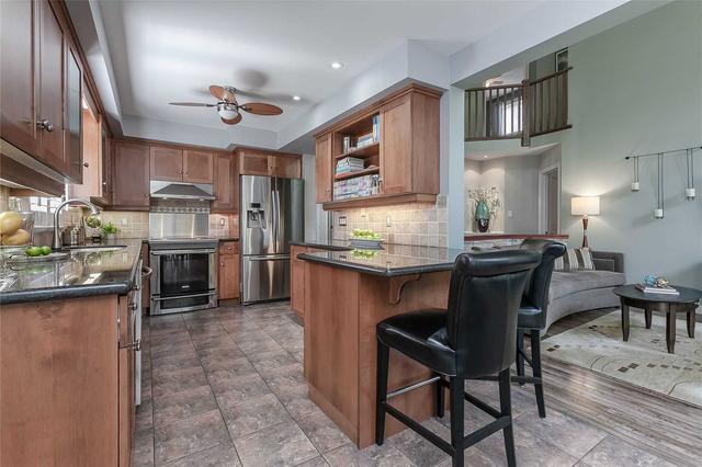 663 Sandcherry Dr, House detached with 3 bedrooms, 3 bathrooms and 4 parking in Burlington ON | Image 17