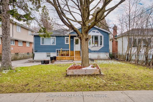 298 Elmwood St, House detached with 3 bedrooms, 2 bathrooms and 7 parking in Kingston ON | Image 32