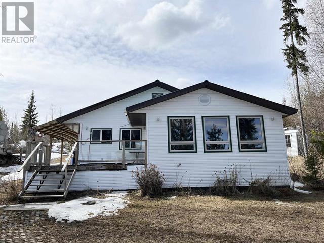 42500 Bednesti Lake Road, House detached with 2 bedrooms, 1 bathrooms and null parking in Fraser Fort George C BC | Image 1