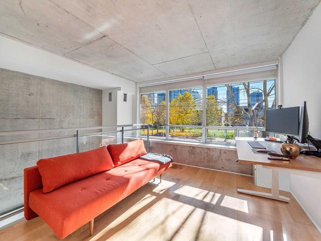 103 - 954 King St W, Condo with 2 bedrooms, 2 bathrooms and 1 parking in Toronto ON | Image 13