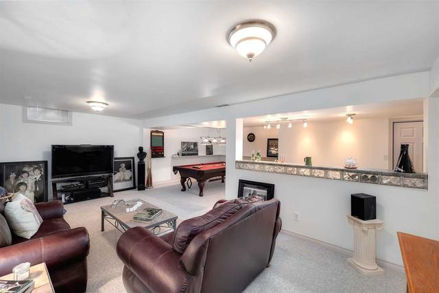 338 Northlake Dr, House detached with 3 bedrooms, 2 bathrooms and 4 parking in Waterloo ON | Image 30