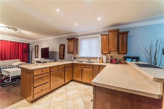221 Vanier Drive, House detached with 12 bedrooms, 7 bathrooms and 10 parking in Kitchener ON | Image 8