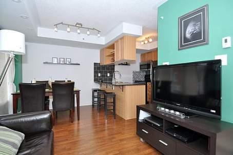 unit 2 - 86 Munro St, Townhouse with 2 bedrooms, 2 bathrooms and 1 parking in Toronto ON | Image 1