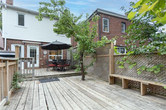 289 Gainsborough Rd, House detached with 3 bedrooms, 3 bathrooms and 1 parking in Toronto ON | Image 8