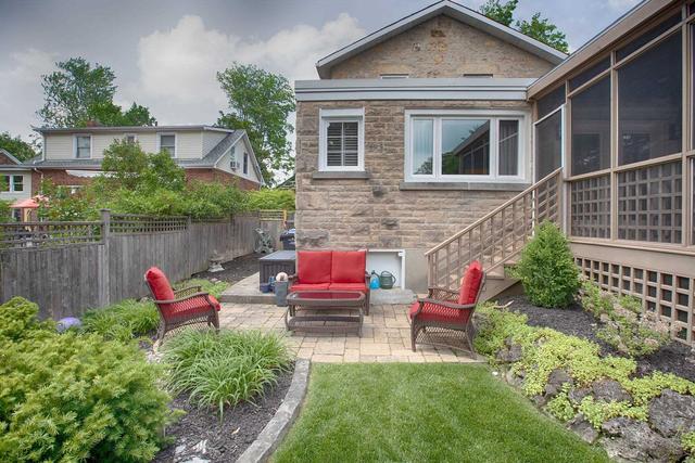 74 Durham St, House detached with 3 bedrooms, 3 bathrooms and 4 parking in Guelph ON | Image 11