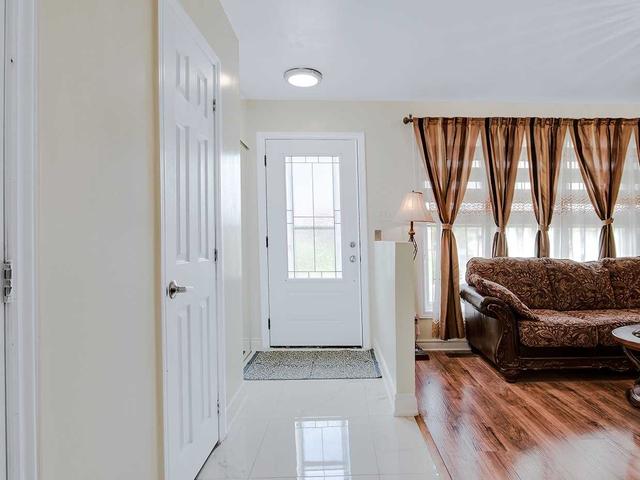 30 Raylawn Cres, House detached with 3 bedrooms, 3 bathrooms and 5 parking in Halton Hills ON | Image 40
