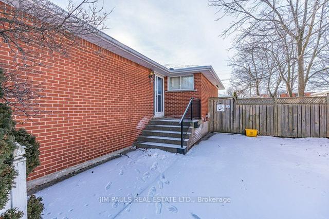 145 Winchester Blvd, House detached with 3 bedrooms, 1 bathrooms and 2 parking in Hamilton ON | Image 12