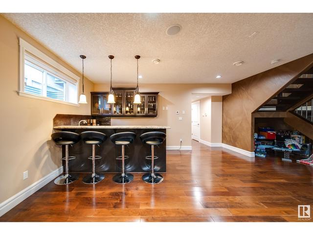 5537 Mcluhan Bl Nw, House detached with 6 bedrooms, 5 bathrooms and 6 parking in Edmonton AB | Image 40