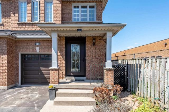4490 Victory Crt, House attached with 3 bedrooms, 3 bathrooms and 4 parking in Burlington ON | Image 23