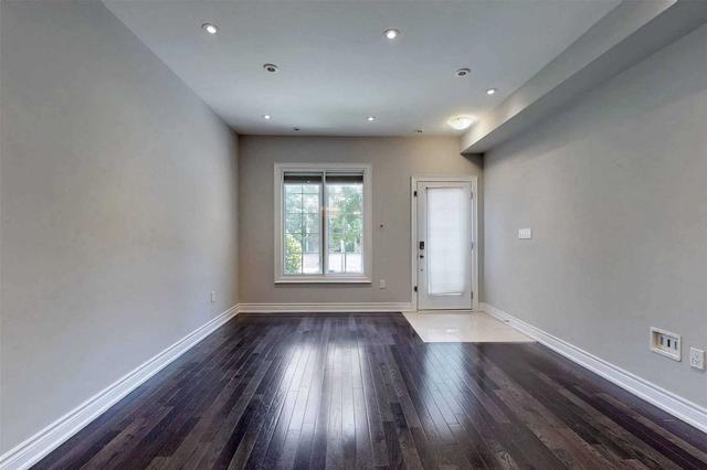 2150 Bayview Ave, Townhouse with 3 bedrooms, 3 bathrooms and 2 parking in Toronto ON | Image 33