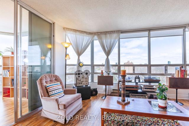 709 - 310 Mill St S, Condo with 2 bedrooms, 2 bathrooms and 1 parking in Brampton ON | Image 5