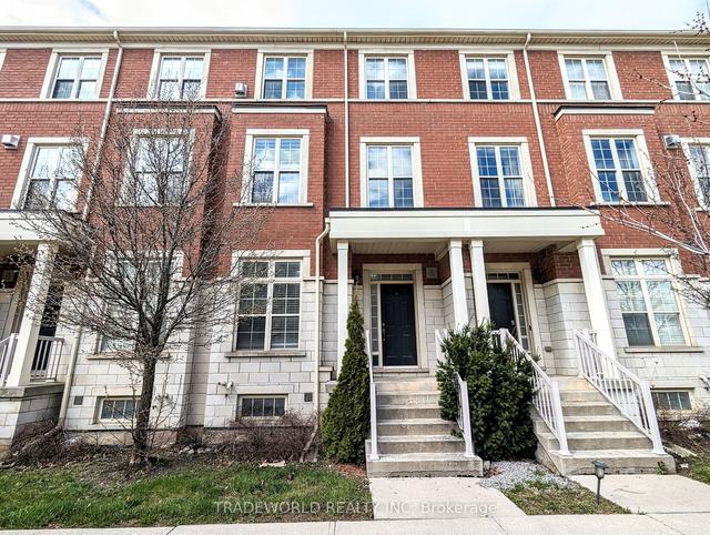70 Donald Buttress Blvd W, House attached with 3 bedrooms, 4 bathrooms and 2 parking in Markham ON | Image 1