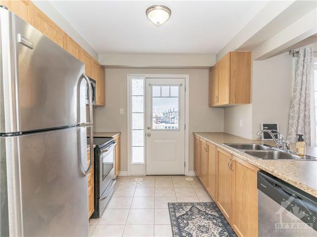213 Andre Audet Avenue, Townhouse with 2 bedrooms, 2 bathrooms and 3 parking in Ottawa ON | Image 13