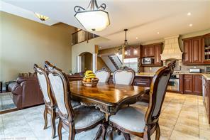 2040 Bingley Cres, House detached with 3 bedrooms, 4 bathrooms and 5 parking in Oakville ON | Image 4