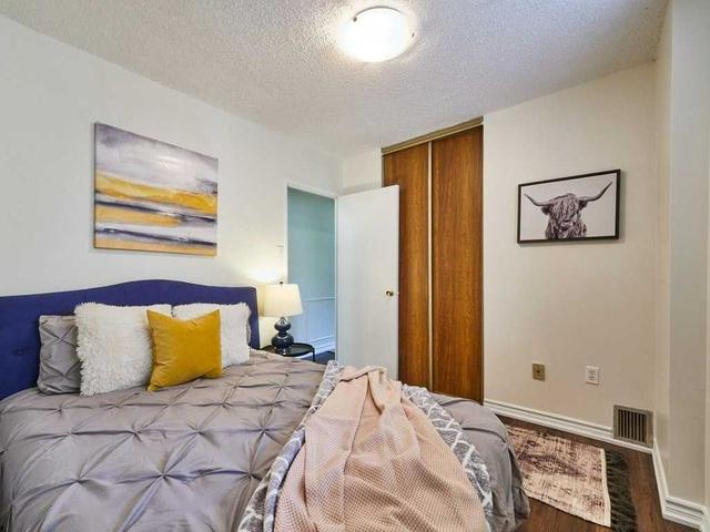 318 - 665 Kennedy Rd, Townhouse with 3 bedrooms, 2 bathrooms and 1 parking in Toronto ON | Image 14
