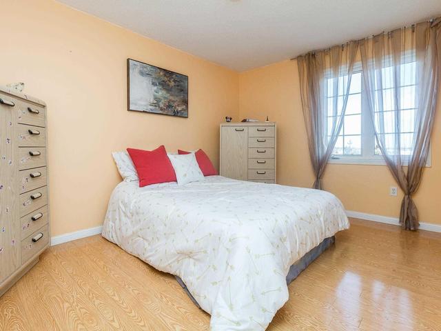 6 Sherbo Cres, House detached with 3 bedrooms, 3 bathrooms and 2 parking in Brampton ON | Image 15