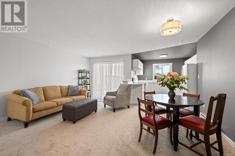 203 - 1050 Braidwood Rd, Condo with 3 bedrooms, 2 bathrooms and 36 parking in Courtenay BC | Card Image