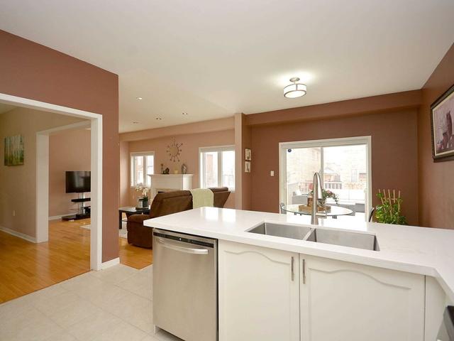 upper - 77 Watchman Rd, House detached with 4 bedrooms, 3 bathrooms and 6 parking in Brampton ON | Image 10