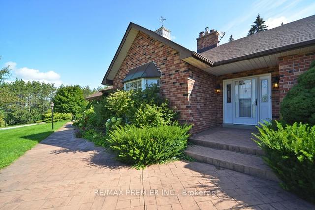 12301 Keele St, House detached with 3 bedrooms, 5 bathrooms and 10 parking in Vaughan ON | Image 12