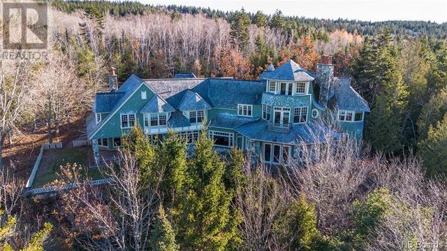 501 Kennebecasis Drive, House detached with 5 bedrooms, 3 bathrooms and null parking in Saint John NB | Image 8