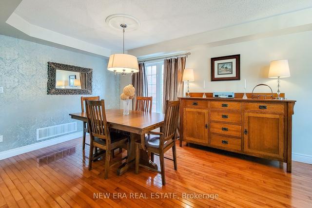1529 Beaty Tr, House detached with 3 bedrooms, 4 bathrooms and 2 parking in Milton ON | Image 3