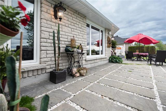 11 Fairway Drive, House detached with 3 bedrooms, 2 bathrooms and 10 parking in Petawawa ON | Image 25