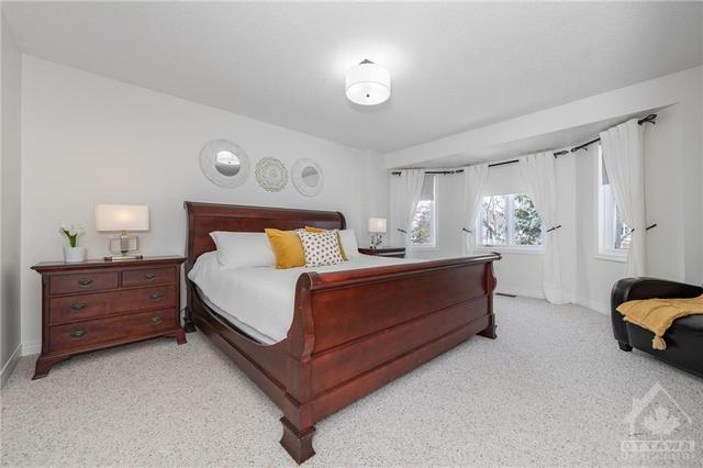 996 Karsh Drive, House detached with 4 bedrooms, 3 bathrooms and 4 parking in Ottawa ON | Image 15