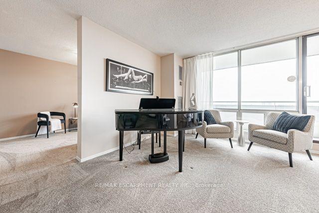 606 - 2055 Upper Middle Rd, Condo with 1 bedrooms, 2 bathrooms and 1 parking in Burlington ON | Image 32