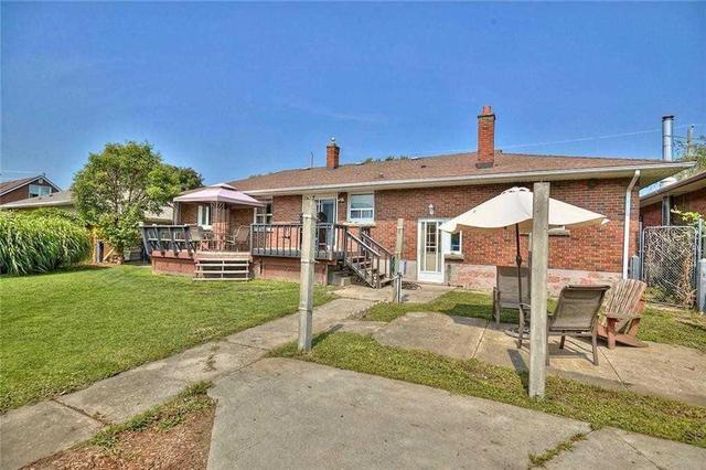 6 Myrtle Ave, House detached with 3 bedrooms, 2 bathrooms and 2 parking in St. Catharines ON | Image 18