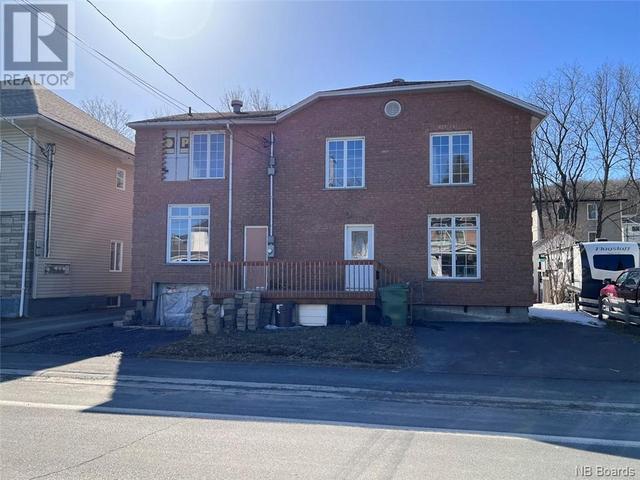 24 Fraser Avenue, House detached with 4 bedrooms, 2 bathrooms and null parking in Edmundston NB | Image 2