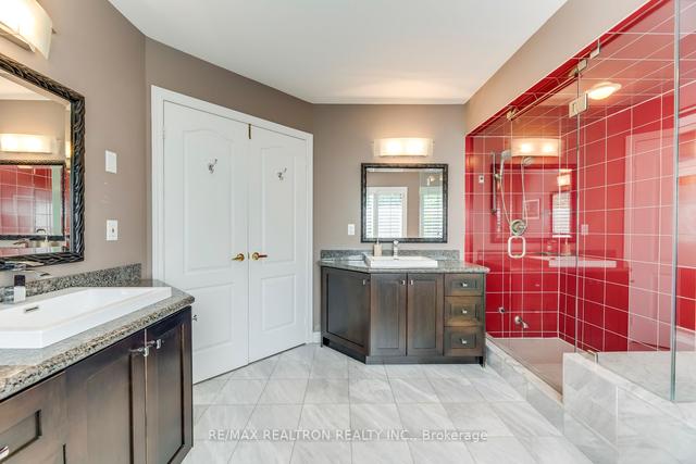 35 - 193 La Rose Ave, Townhouse with 2 bedrooms, 4 bathrooms and 2 parking in Toronto ON | Image 8