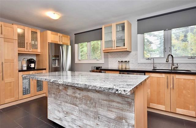21 Highview Rd, House detached with 3 bedrooms, 2 bathrooms and 5 parking in Barrie ON | Image 24