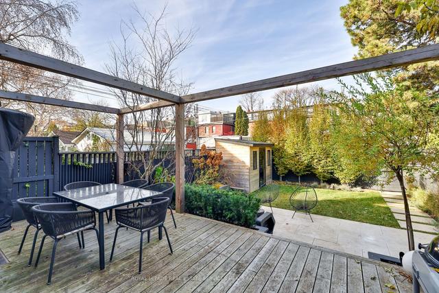 18 Chicora Ave, House semidetached with 4 bedrooms, 5 bathrooms and 2 parking in Toronto ON | Image 25