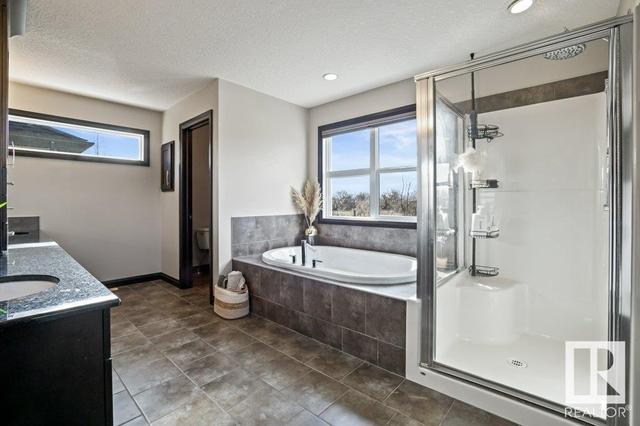 5819 175 Av Nw, House detached with 4 bedrooms, 3 bathrooms and null parking in Edmonton AB | Image 24