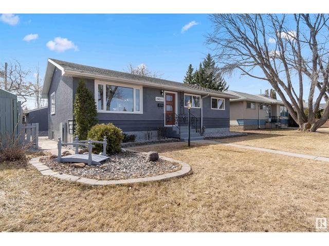 16011 92 Av Nw, House detached with 5 bedrooms, 2 bathrooms and null parking in Edmonton AB | Image 3