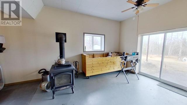 14686 Coffee Creek Subdiv, House other with 3 bedrooms, 3 bathrooms and null parking in Peace River B BC | Image 32