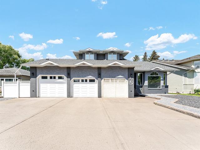 80 Fairview Avenue E, House detached with 4 bedrooms, 3 bathrooms and 7 parking in Brooks AB | Image 4