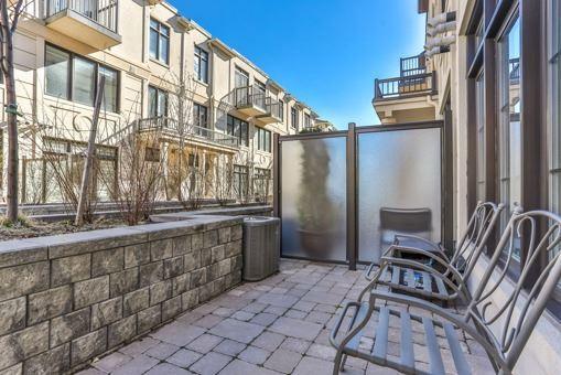 th20 - 7 Brighton Pl, House attached with 3 bedrooms, 3 bathrooms and 2 parking in Vaughan ON | Image 2