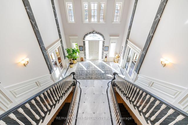 11 High Point Rd, House detached with 9 bedrooms, 14 bathrooms and 26 parking in Toronto ON | Image 9