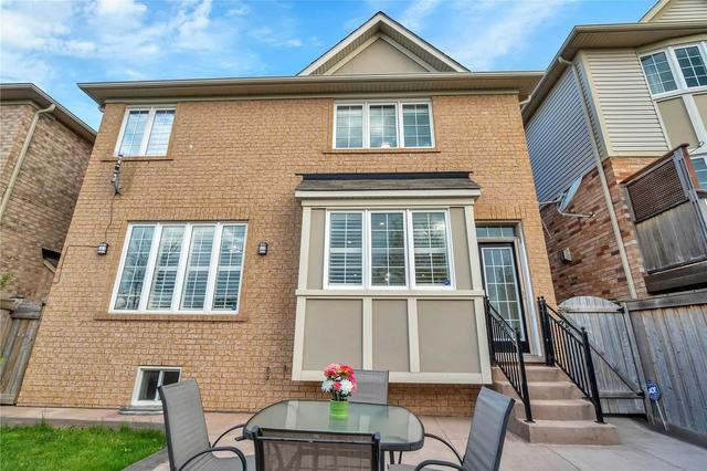 419 Mcjannett Ave, House detached with 4 bedrooms, 4 bathrooms and 4 parking in Milton ON | Image 40